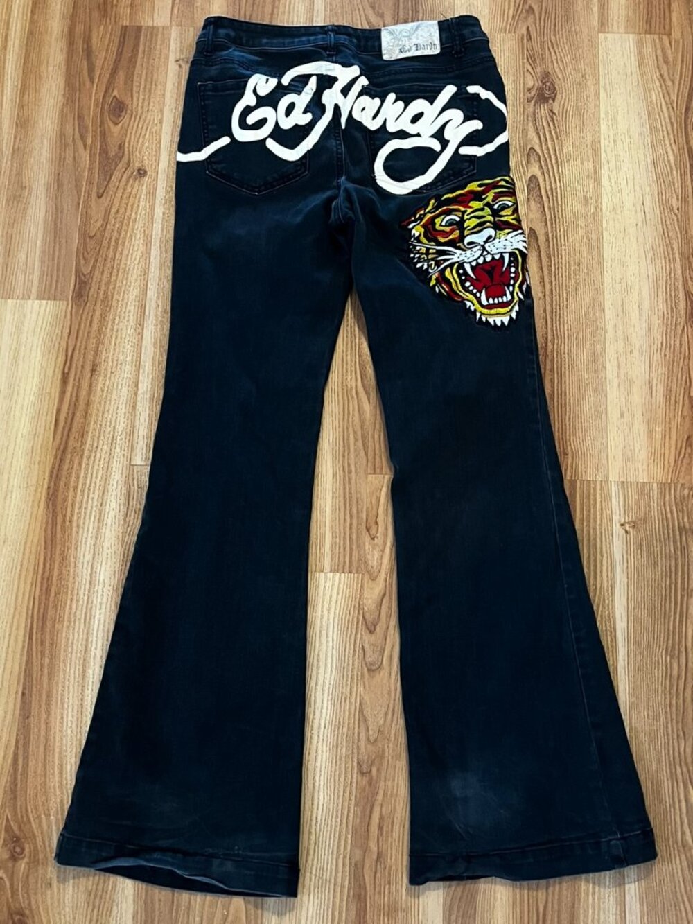 Ed Hardy Woman's Black Mob-Wife Grunge Tiger Head Slim Flare Jeans Sz 28